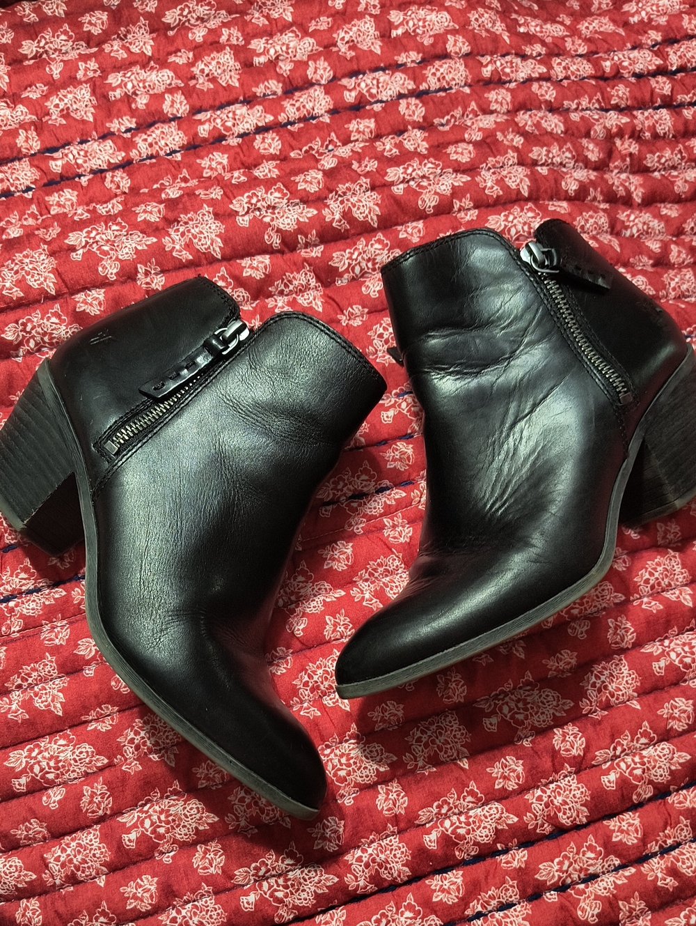 Frye Women's Black Leather Ankle Booties with Dual Side Zip